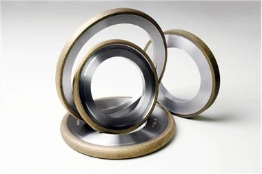 Schleifwerkzeuge für Solarglas